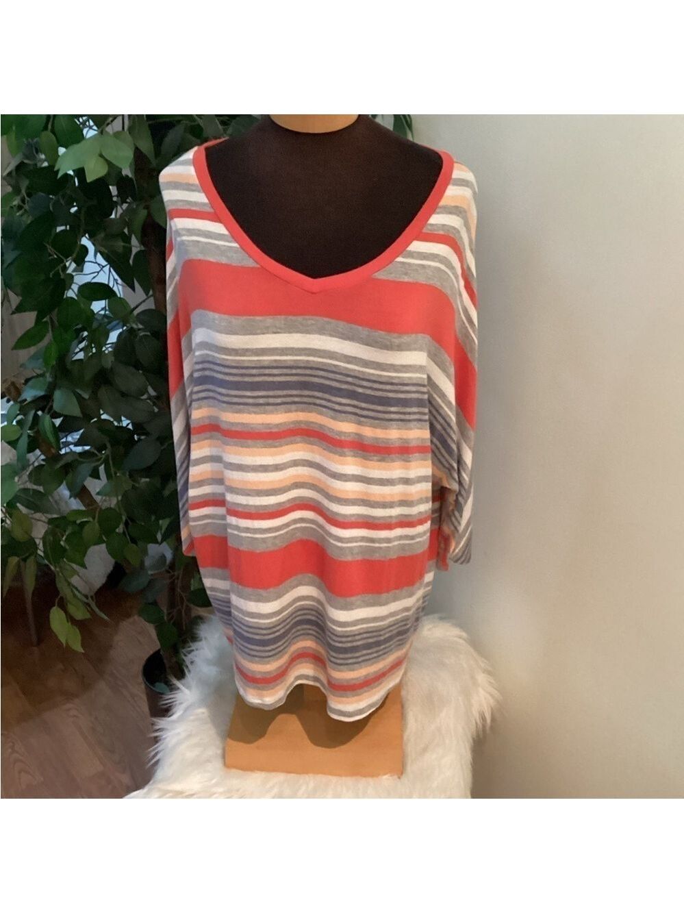 Sunday by Dress Barn cold shoulder striped v neck Woman’s size 1X